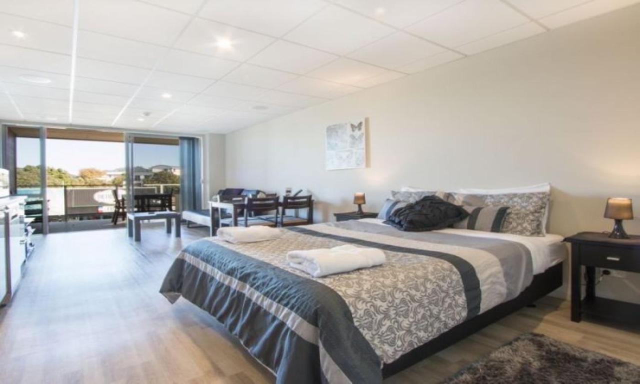 Beach Pacific Apartments Waihi Δωμάτιο φωτογραφία